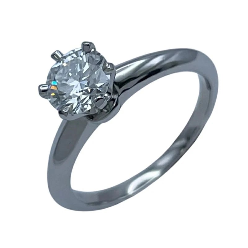 TIFFANY & CO SOLITAIRE RING PLATINUM: Tiffany & Co Solitaire Ring Platinum Brand: Tiffany & Co. Type/Style: Ring Material: Platinum (Pt950), Main Stone/Creation NATURAL Color: SILVER Size: US6.5 Accessories: None Accessories N