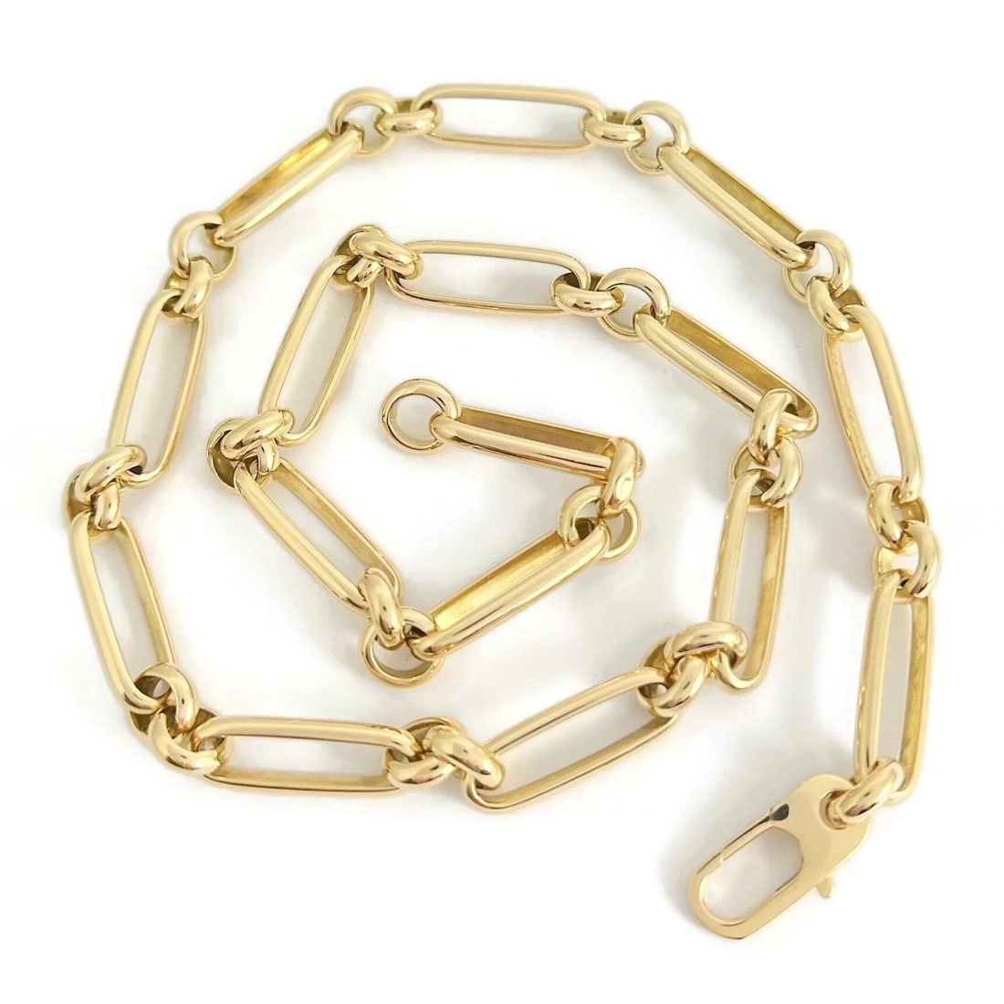 ROBERTO COIN MIXED LINK CHAIN NECKLACE 18K YELLOW GOLD: Roberto Coin Mixed Link Chain Necklace 18K Yellow Gold Brand: Roberto Coin Type/Style: Necklace Material: 18K Yellow Gold, Color: Gold Size: Length: 17 inches Width: 7 mm Accessories: None
