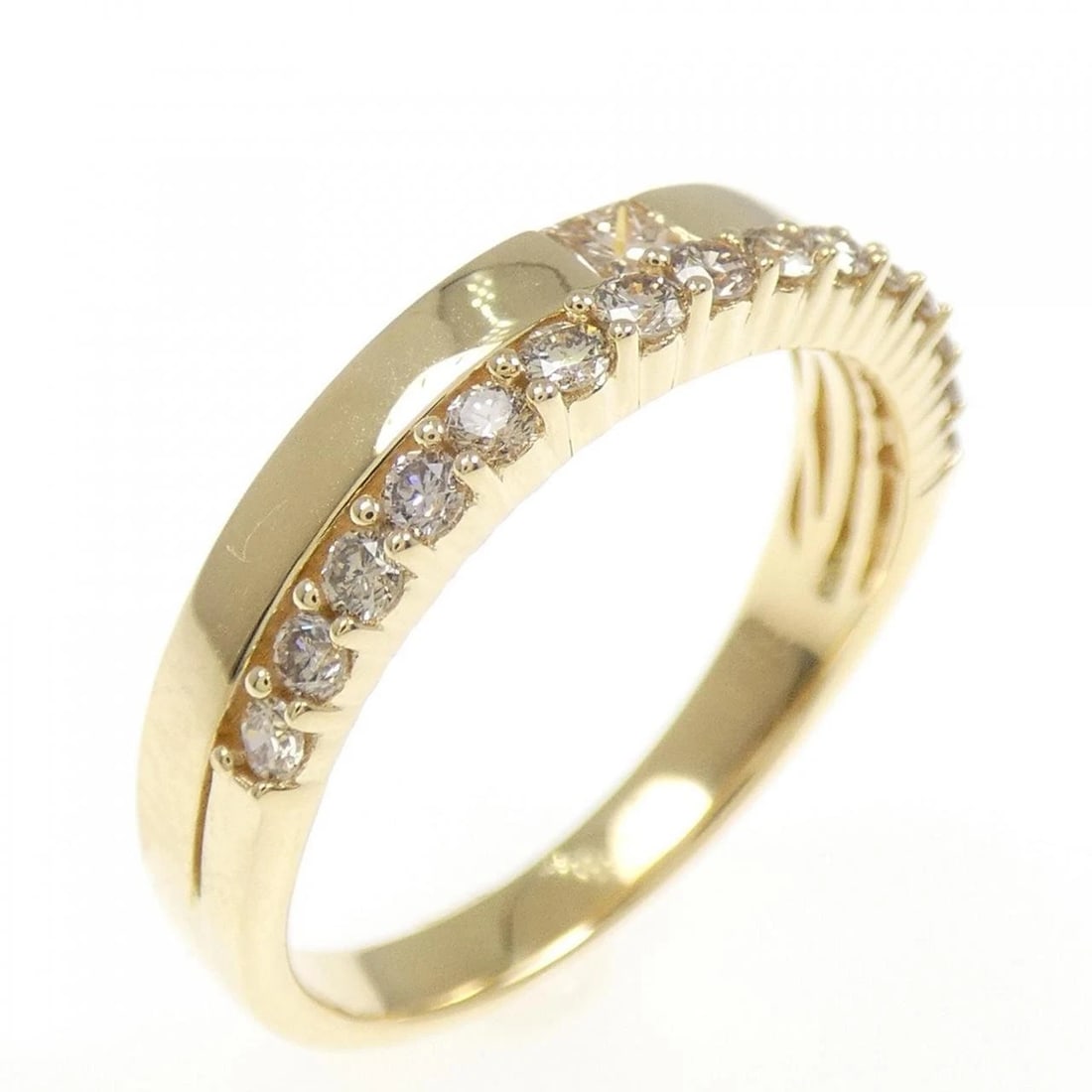 K18YG DIAMOND RING: K18YG Diamond Ring Brand: Unbranded Type/Style: Diamond Ring Material: K18 yellow gold, Main Stone/Creation Natural Color: Yellow Gold Size: US 7 Accessories: None Accessories Notice: When purchasing
