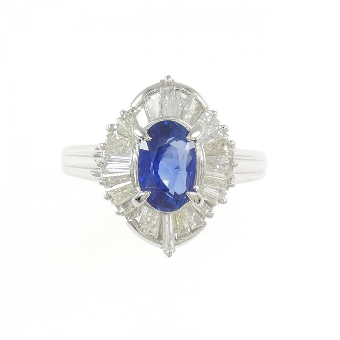 PT900 SAPPHIRE RING - 2