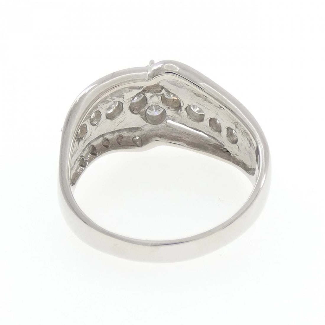 PT850 FLOWER DIAMOND RING - 3