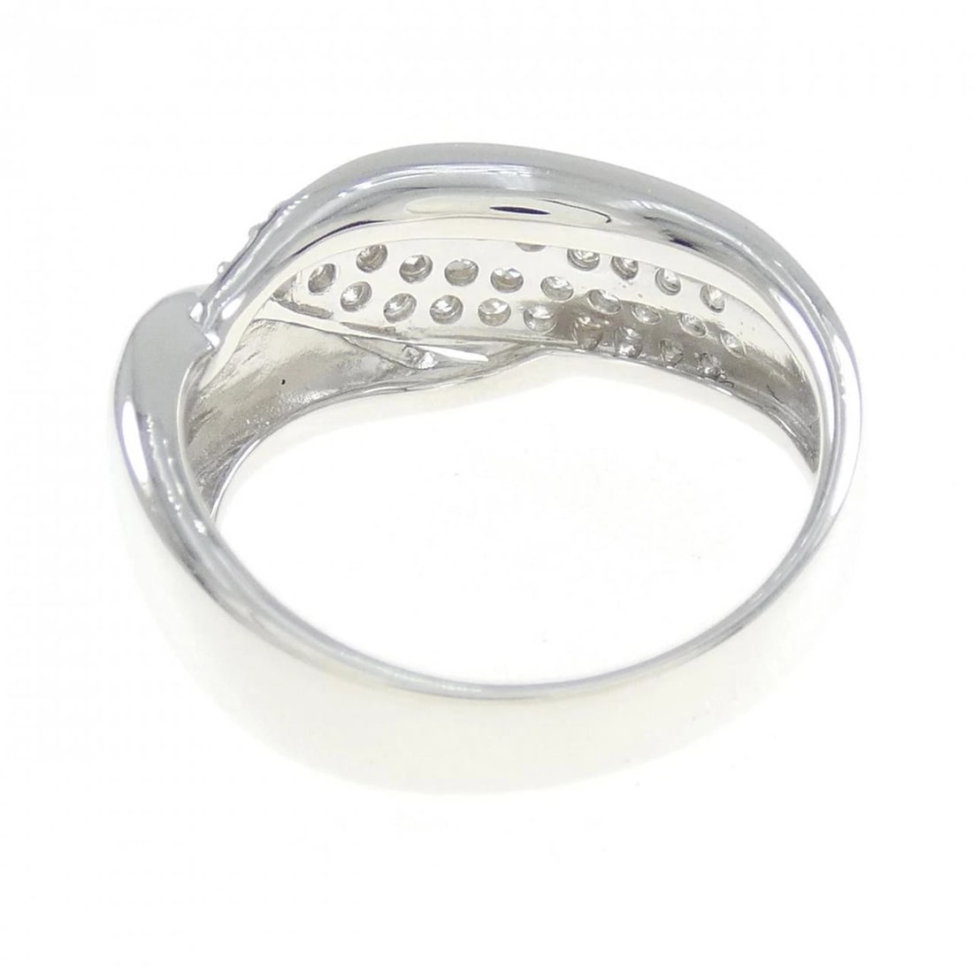 K18WG PAVE DIAMOND RING - 2