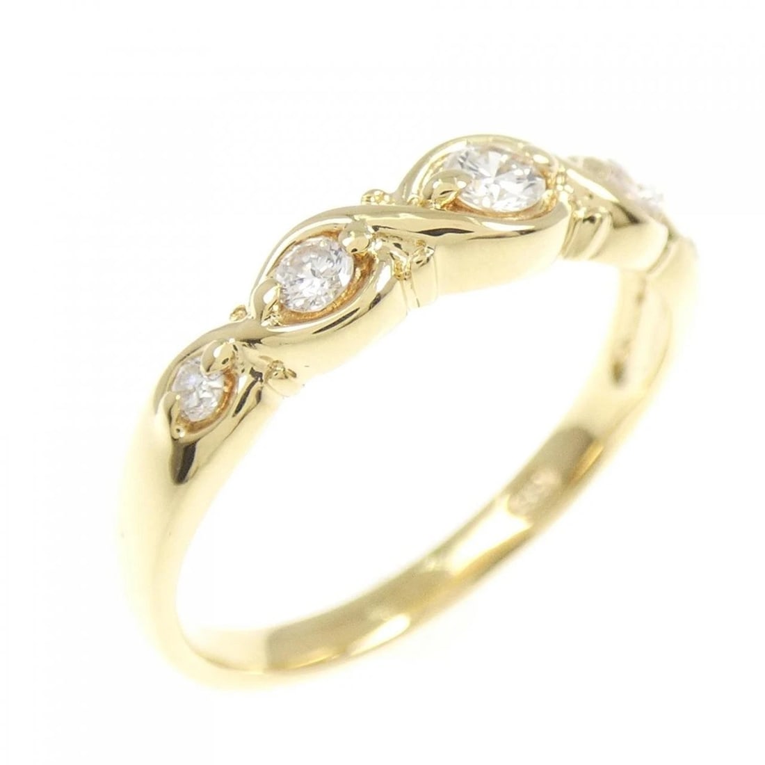 K18YG DIAMOND RING: K18YG Diamond Ring Brand: Unbranded Type/Style: Diamond Ring Material: K18 yellow gold, Main Stone/Creation Natural Color: YEllow Gold Size: US 6 1/4 Accessories: None Accessories Notice: When