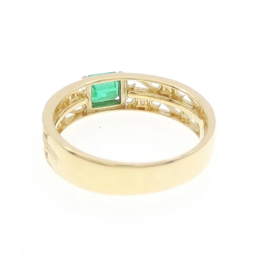 18K YELLOW GOLD EMERALD RING - 2