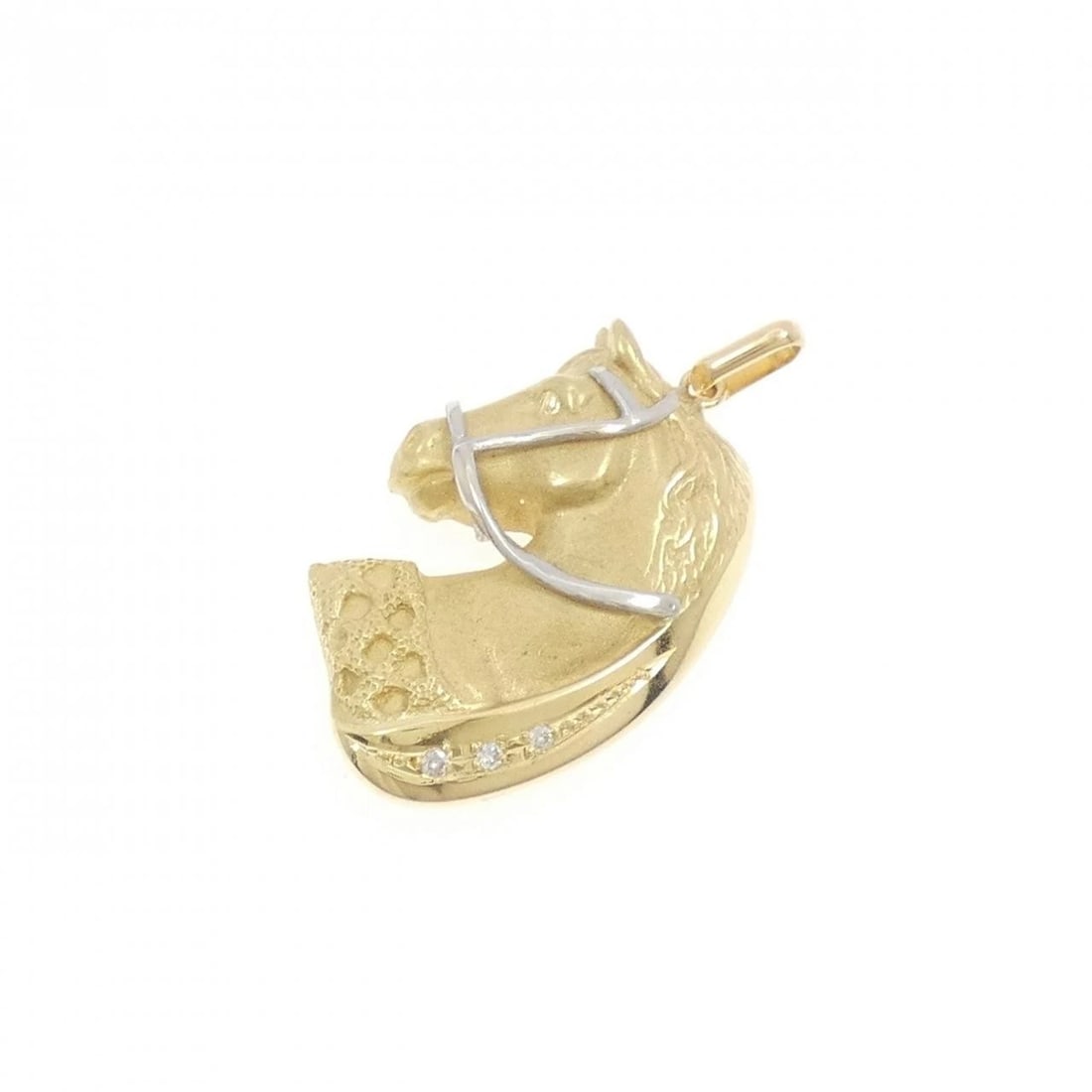 K18YG/PT900 HORSE DIAMOND PENDANT: K18YG/PT900 Horse Diamond Pendant Brand: Unbranded Type/Style: Diamond Pendant/Brooch Material: 18k yellow gold / Platinum 900, Main Stone/Creation Natural Color: YG,Silver Size: Actual Size Approx.