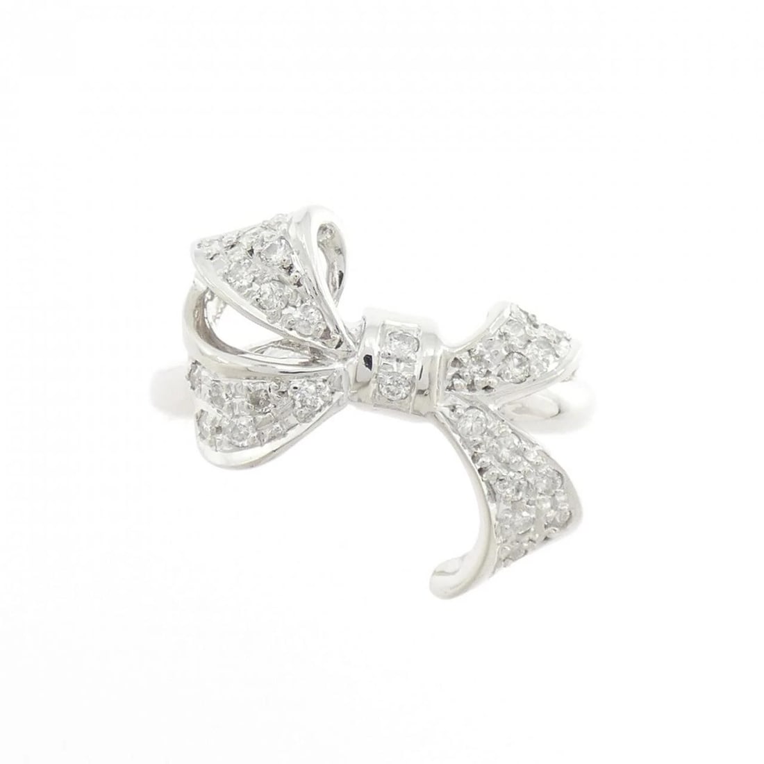 PT900 DIAMOND RING: PT900 Diamond Ring Brand: Unbranded Type/Style: Diamond Ring Material: Platinum900, Main Stone/Creation Natural Color: Silver Size: US 6 1/2 Accessories: None Accessories Notice: When purchasing
