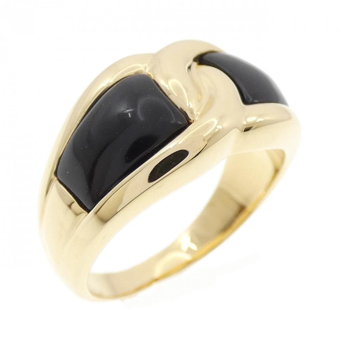 K18YG ONYX RING: K18YG Onyx Ring Brand: Unbranded Type/Style: Onyx ring Material: K18 yellow gold, Main Stone/Creation Onyx Color: Yellow Gold Size: US 5 1/2 Accessories: None Accessories Notice: When purchasing