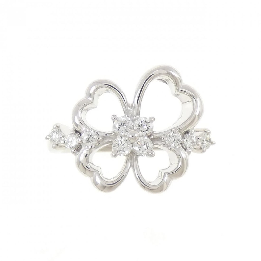 K18WG FLOWER DIAMOND RING: K18WG Flower Diamond Ring Brand: Unbranded Type/Style: Diamond Ring Material: K18 white gold, Main Stone/Creation Natural Color: White gold Size: US 6 Accessories: None Accessories Notice: When