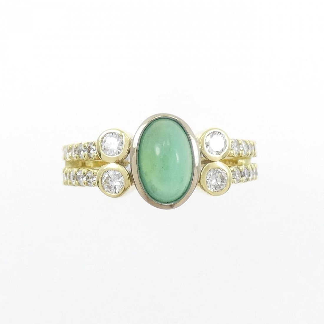 K18YG/K18WG OPAL RING: K18YG/K18WG Opal Ring Brand: Unbranded Type/Style: Opal Ring Material: 18K Yellow Gold/18K White Gold, Main Stone/Creation Opal Secondary Stone Diamond Color: YG,WG Size: US 6 1/2 Accessories: None