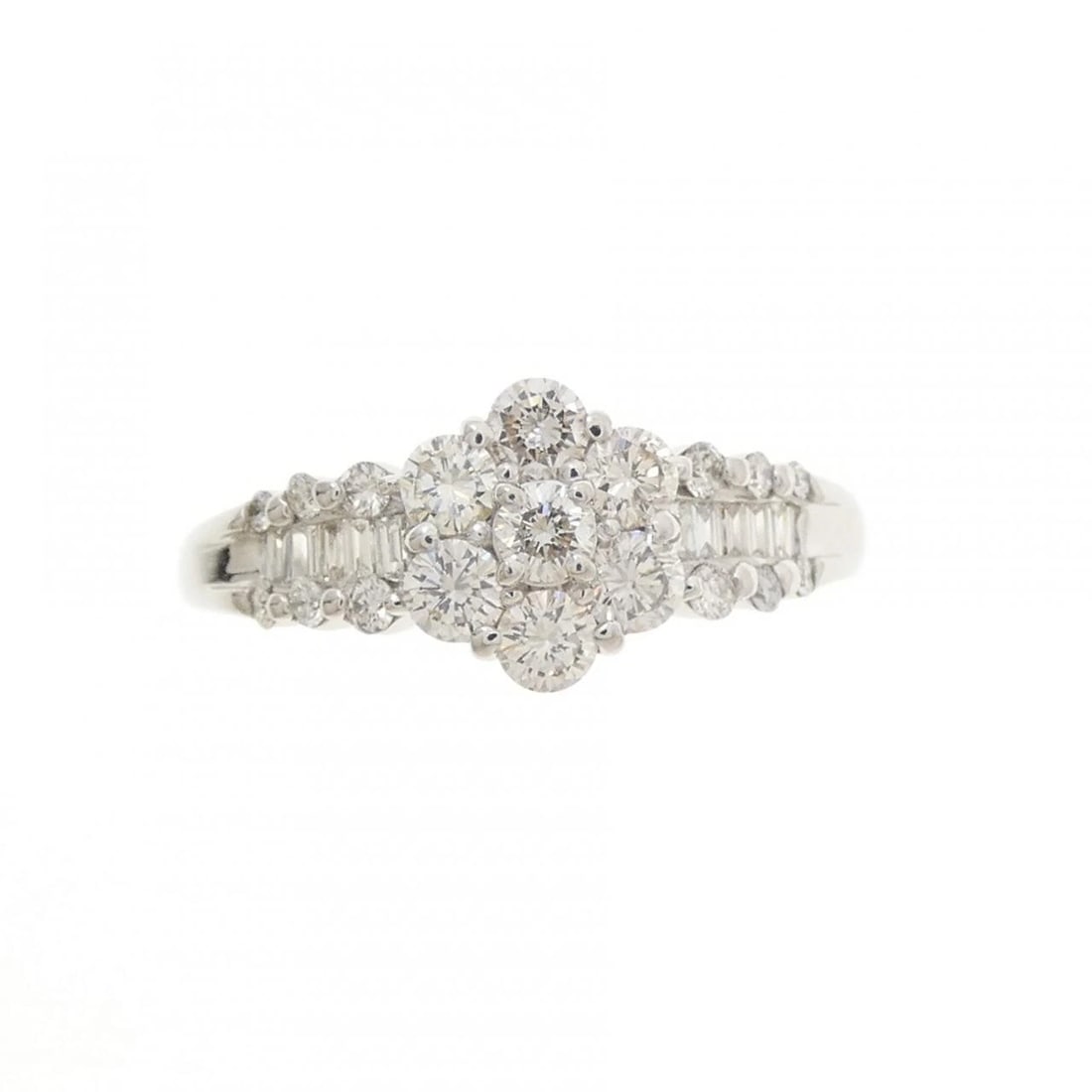 PT900 FLOWER DIAMOND RING - 2
