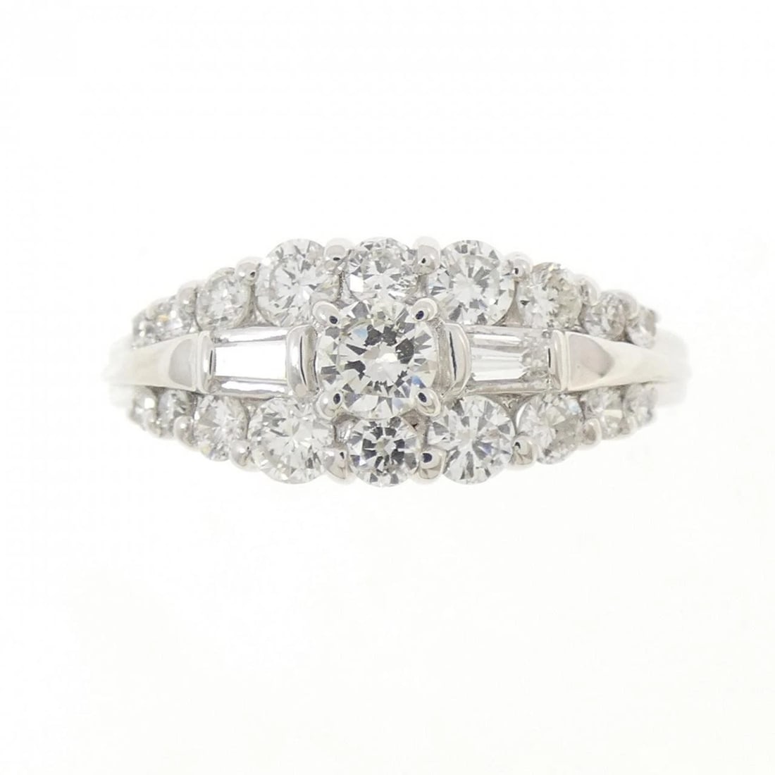K18WG DIAMOND RING - 2