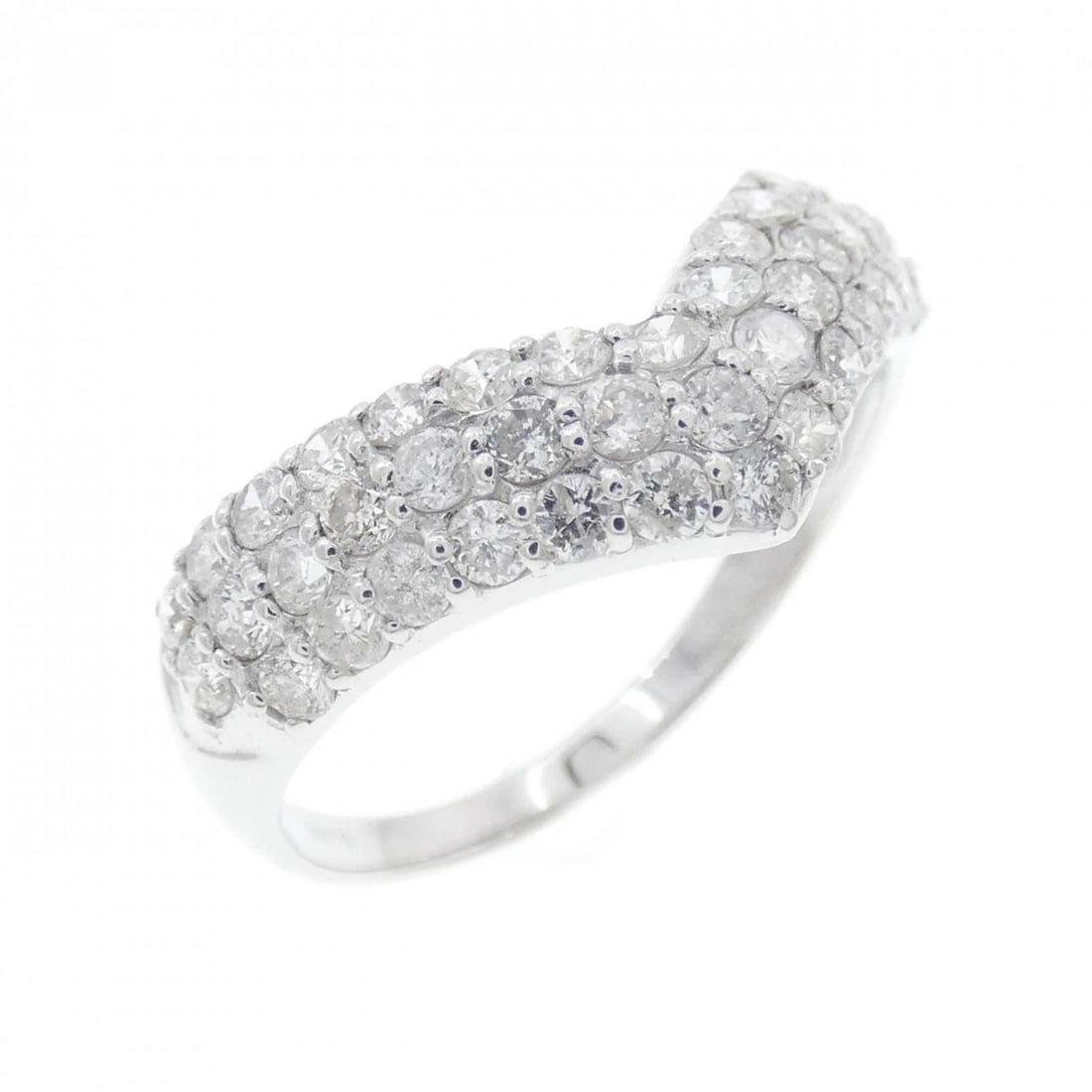 K18WG PAVE DIAMOND RING: K18WG Pave Diamond Ring Brand: Unbranded Type/Style: Diamond Ring Material: K18 white gold, Main Stone/Creation Natural Color: White gold Size: US 6 3/4 Accessories: None Accessories Notic