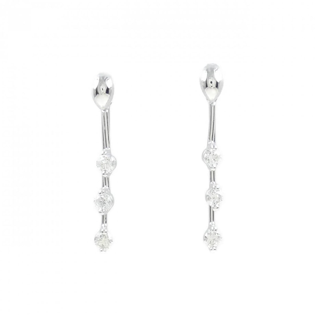 K18WG DIAMOND PIERCE: K18WG Diamond Pierce Brand: Unbranded Type/Style: Diamond Pierce/Earring Material: K18 white gold, Main Stone/Creation Natural Color: White gold Size: Actual Size Approx. length x width: 27.0mm x