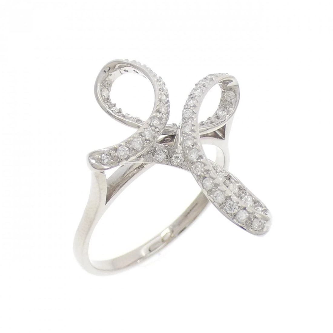 K18WG DIAMOND RING: K18WG Diamond Ring Brand: Unbranded Type/Style: Diamond Ring Material: K18WG, Main Stone/Creation Natural Color: White gold Size: US 8 1/2 Accessories: None Accessories Notice: When purchasing