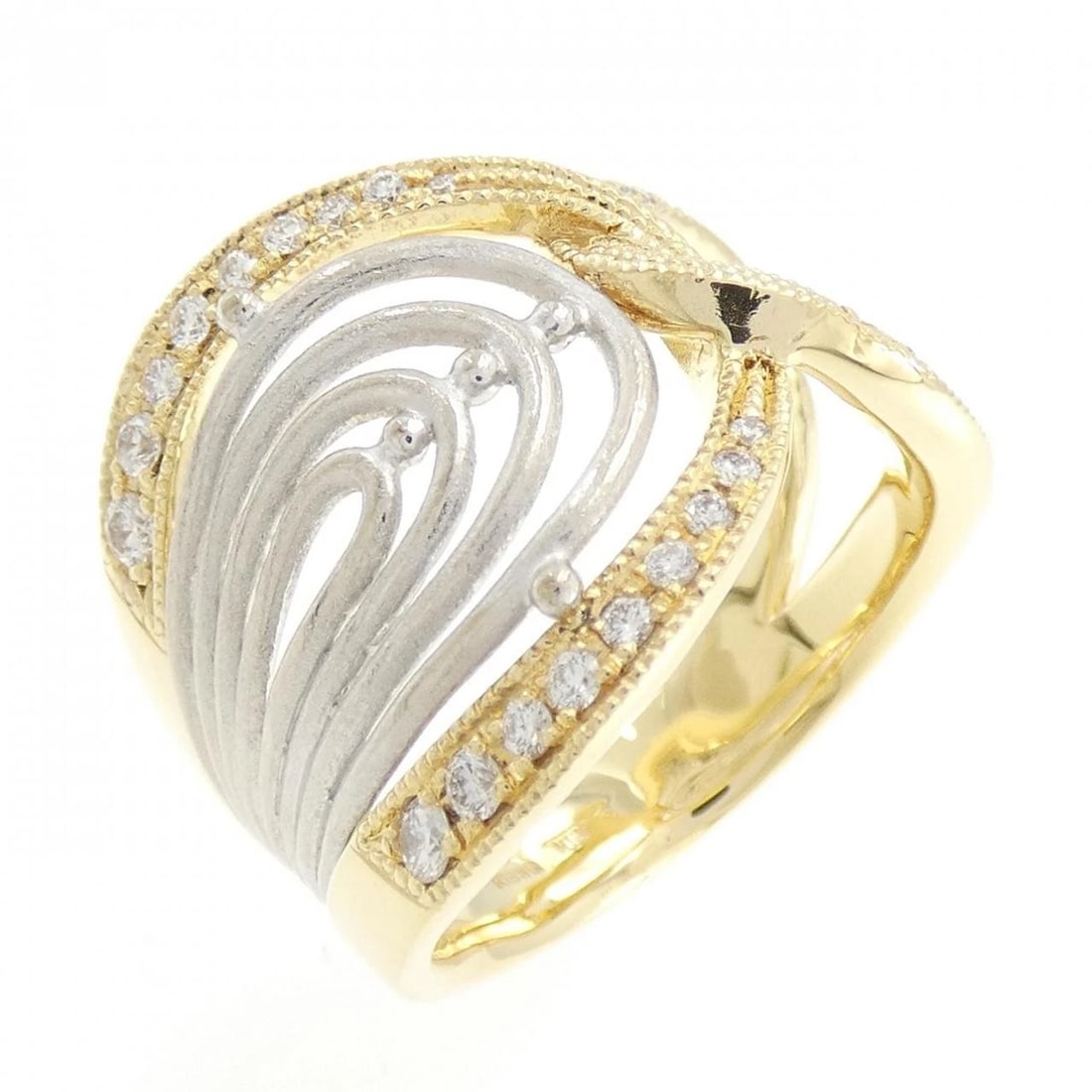 K18YG/K18WG DIAMOND RING: K18YG/K18WG Diamond Ring Brand: Unbranded Type/Style: Diamond ring Material: K18YG/K18WG, Main Stone/Creation Natural Color: YG,WG Size: US 8.5 Accessories: None Accessories Notice: When purchasing