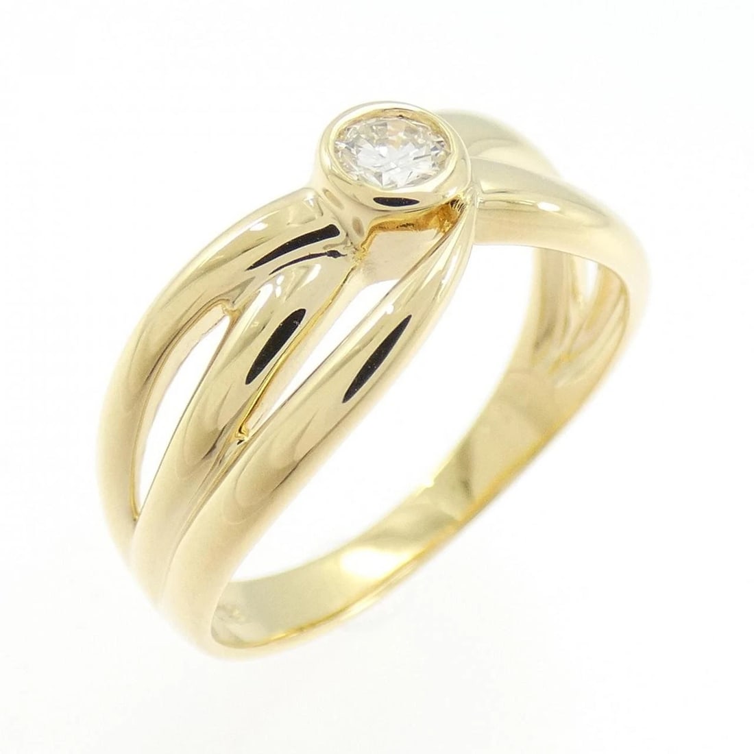 K18YG DIAMOND RING: K18YG Diamond Ring Brand: Unbranded Type/Style: Diamond Ring Material: K18 Yellow Gold, Main Stone/Creation Natural Color: Yellow Gold Size: US 6 1/4 Accessories: None Accessories Notice: When