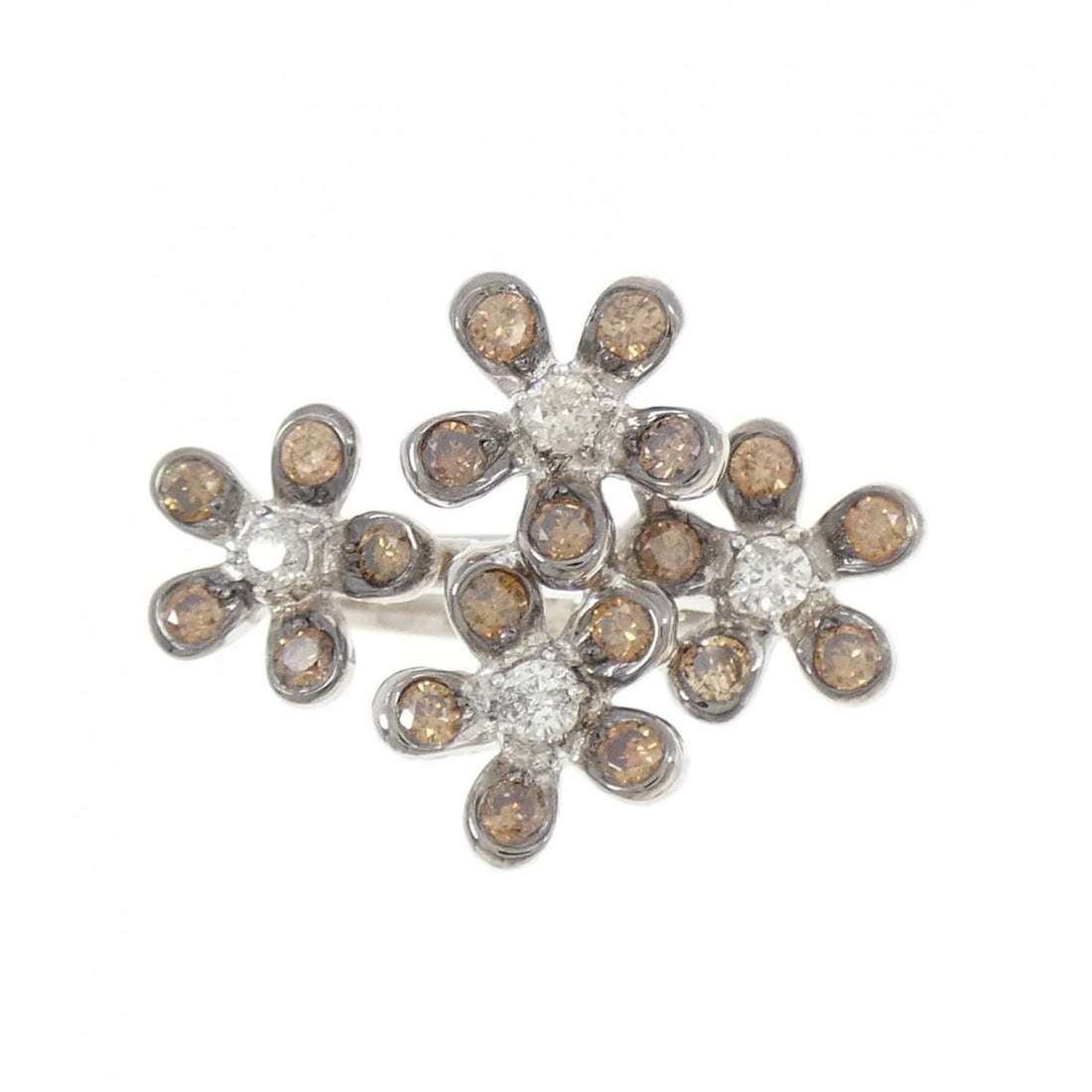 750WG FLOWER DIAMOND RING: 750WG Flower Diamond Ring Brand: Unbranded Type/Style: Diamond Ring Material: 750WG, Main Stone/Creation Natural Color: White Gold Size: US 4 Accessories: None Accessories Notice: When purchasing
