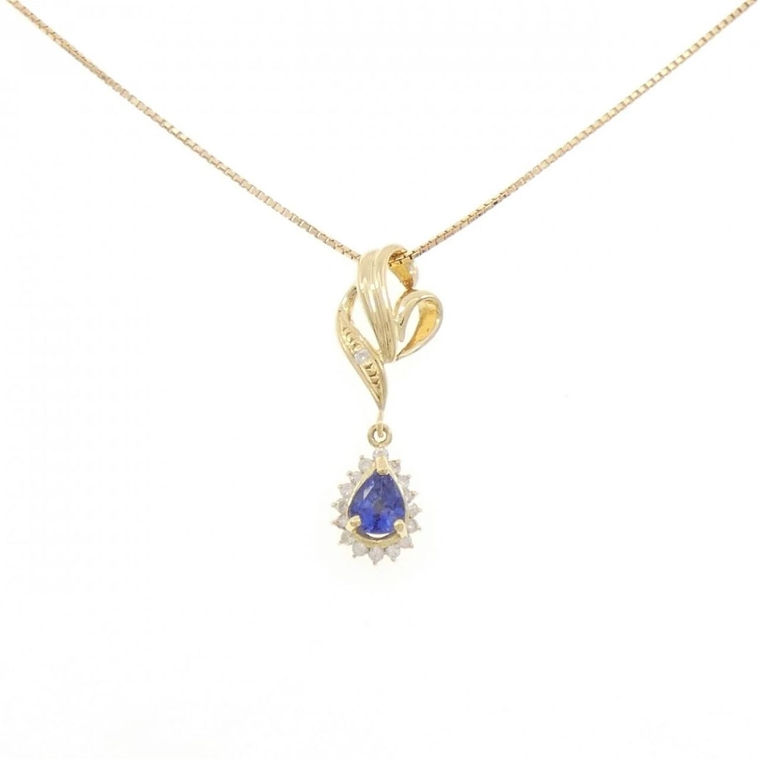 K18YG SAPPHIRE NECKLACE: K18YG Sapphire Necklace Brand: Unbranded Type/Style: Sapphire Necklace Material: K18 Yellow Gold, Main Stone/Creation Sapphire Secondary Stone Diamond Color: Yellow Gold Size: 40cmActual Size Pendant