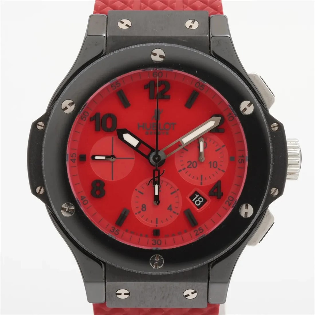 HUBLOT BIG BANG RED MAGIC CE?TI SS & RUBBER RED DIAL, WATCH: Hublot Big Bang Red Magic CE?TI SS & Rubber red dial, Watch Brand: Hublot Type/Style: Wristwatch Material: CE x TI x rubber Color: red dial Size: Case:W1.6 x H1.6inch / W43 x H43 Circumference of Wris