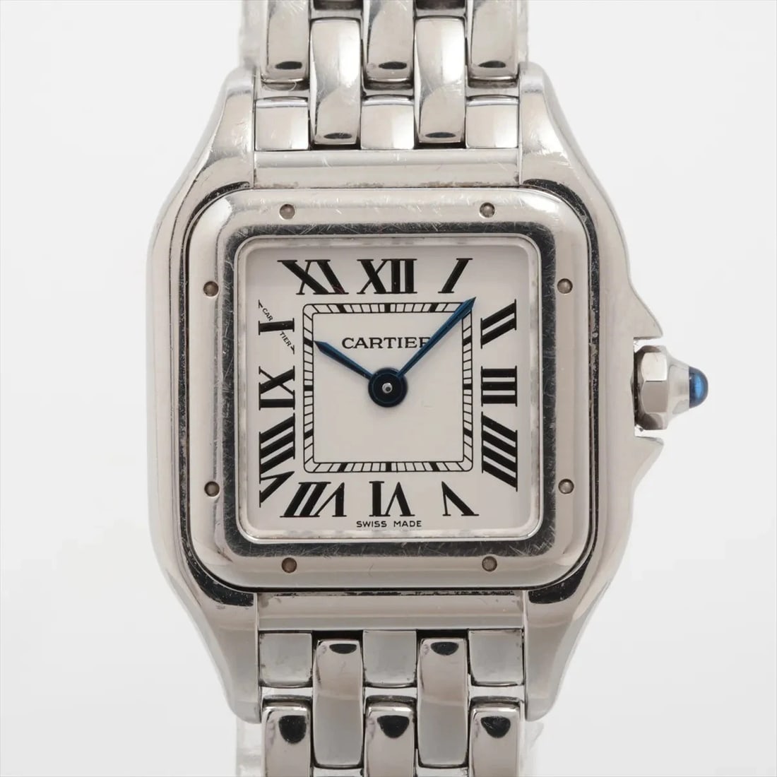 CARTIER DOO CARTIER SS SILVER-FACE, WATCH: Cartier Doo Cartier SS Silver-Face, Watch Brand: Cartier Type/Style: Wristwatch Material: SS Color: Silver-Face Size: Case:W0.4 x H0.4inch / W17 x H17 Circumference of Wrist:4.9inch / 12.5