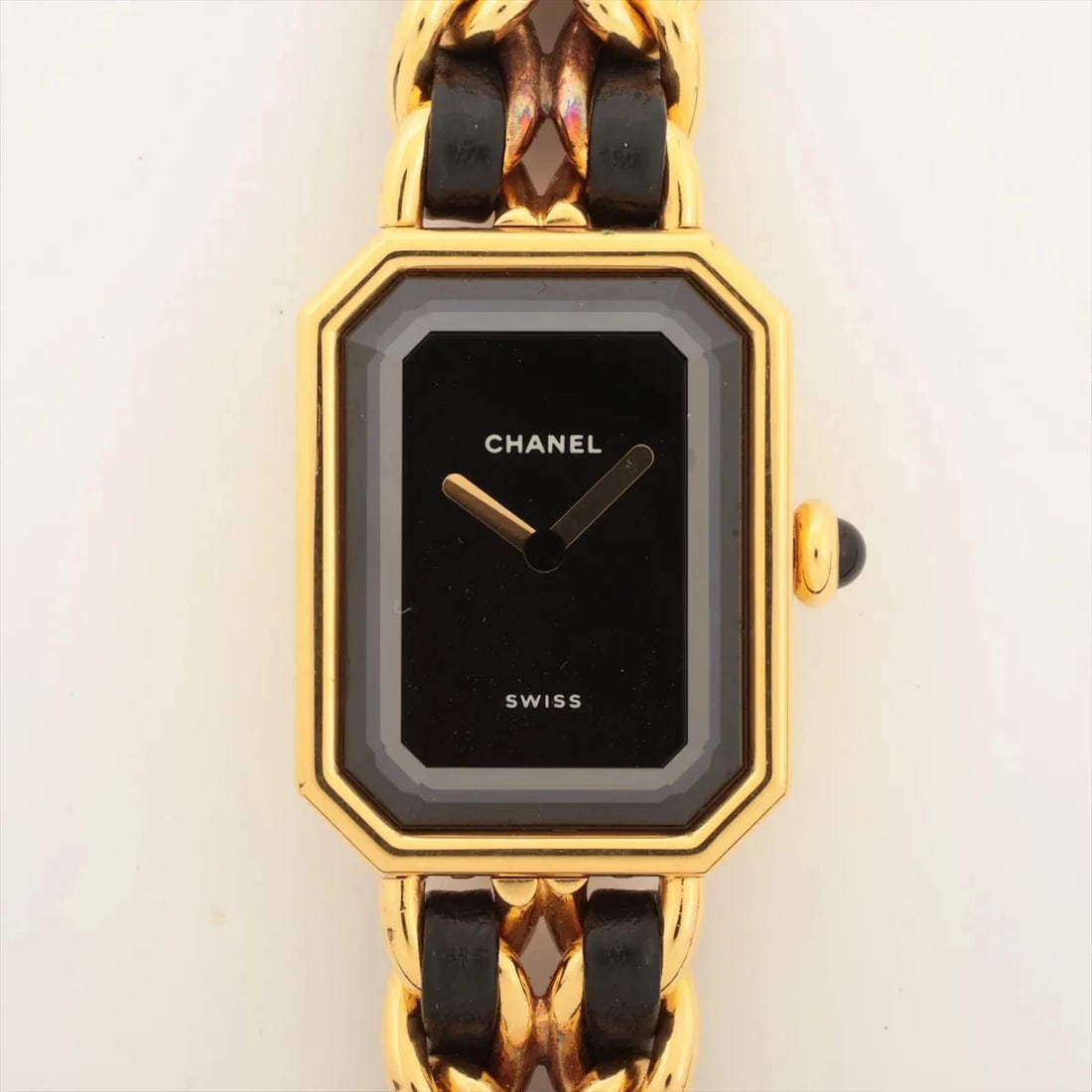 CHANEL GP & LEATHER BLACK DIAL, WATCH: Chanel GP & Leather black dial, Watch Brand: Chanel Type/Style: Wristwatch Material: GP & Leather Color: black dial Size: Case:W0.8 x H0.8inch / W20 x H26 Circumference of Wrist:5.3inch / 13.5