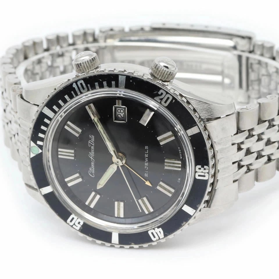 CITIZEN ALDS ALARM DATE DIVER STAINLESS STEEL WATCH: Citizen ALDS Alarm Date Diver Stainless Steel Watch Brand: Citizen Type/Style: Wristwatch Material: Case Material: Stainless Steel Band Material: Stainless Steel Color: Dial Color black Size: Case