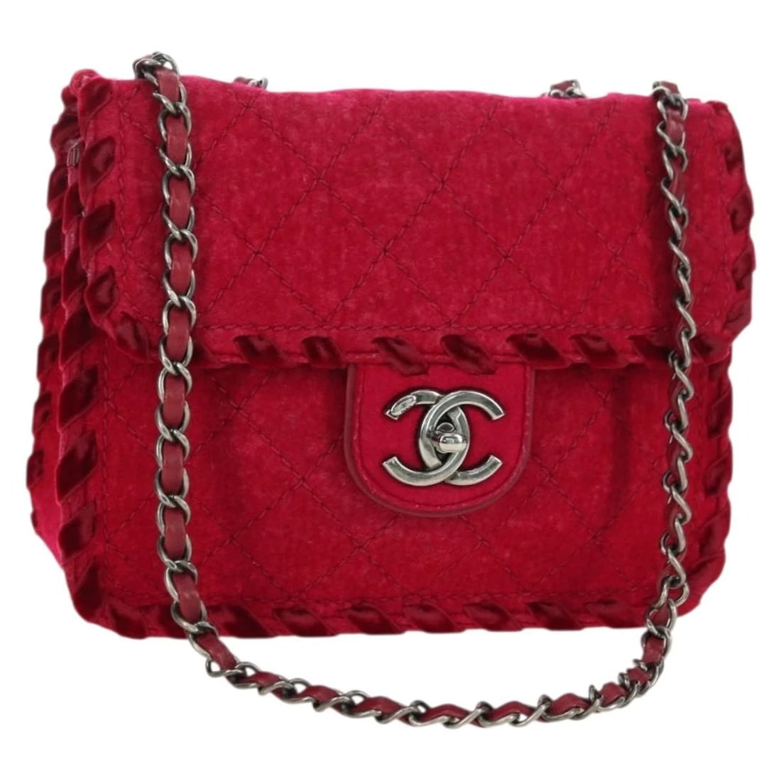 CHANEL MATELASSE CHAIN SHOULDER BAG TWEED: CHANEL Matelasse Chain Shoulder Bag Tweed Brand: CHANEL Type/Style: Shoulder Bag Material: Canvas Color: Red/Silver Size: W8.7 x H6.3 x D2.4inch(Approx) Accessories: None Accessories Notic