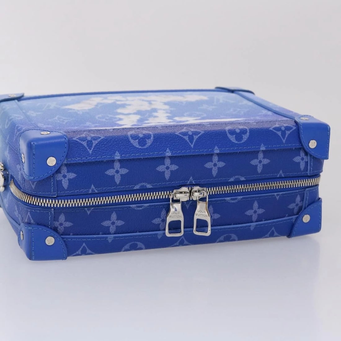 LOUIS VUITTON MONOGRAM CLOUDS SOFT TRUNK SHOULDER BAG - 5
