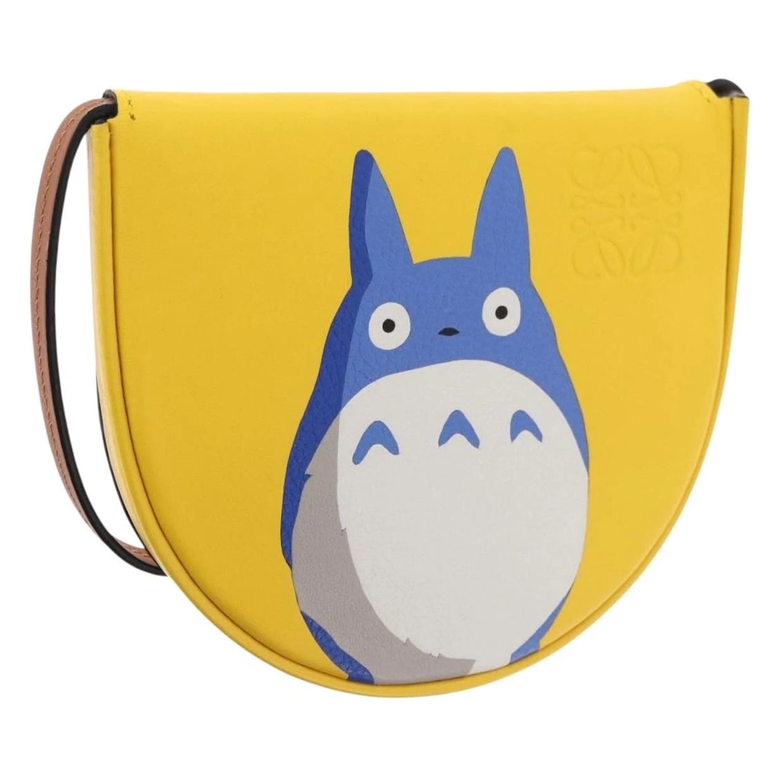 LOEWE ? STUDIO GHIBLI MY NEIGHBOR TOTORO HEEL POUCH TOTORO: LOEWE ? Studio Ghibli My Neighbor Totoro Heel Pouch Totoro Brand: LOEWE Type/Style: Shoulder Bag Material: Leather Color: Yellow Size: W4.9 x H4.5 x D0.8inch(Approx) Accessories: None Acce
