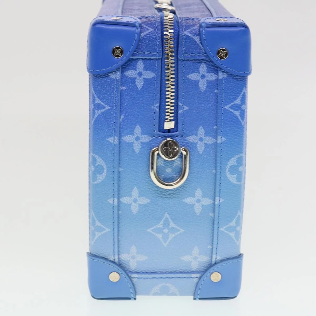 LOUIS VUITTON MONOGRAM CLOUDS SOFT TRUNK SHOULDER BAG - 3