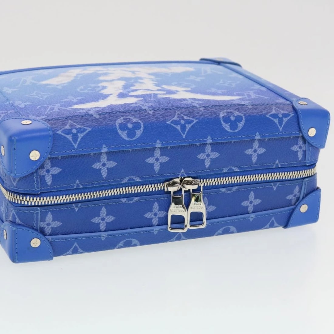 LOUIS VUITTON MONOGRAM CLOUDS SOFT TRUNK SHOULDER BAG - 5