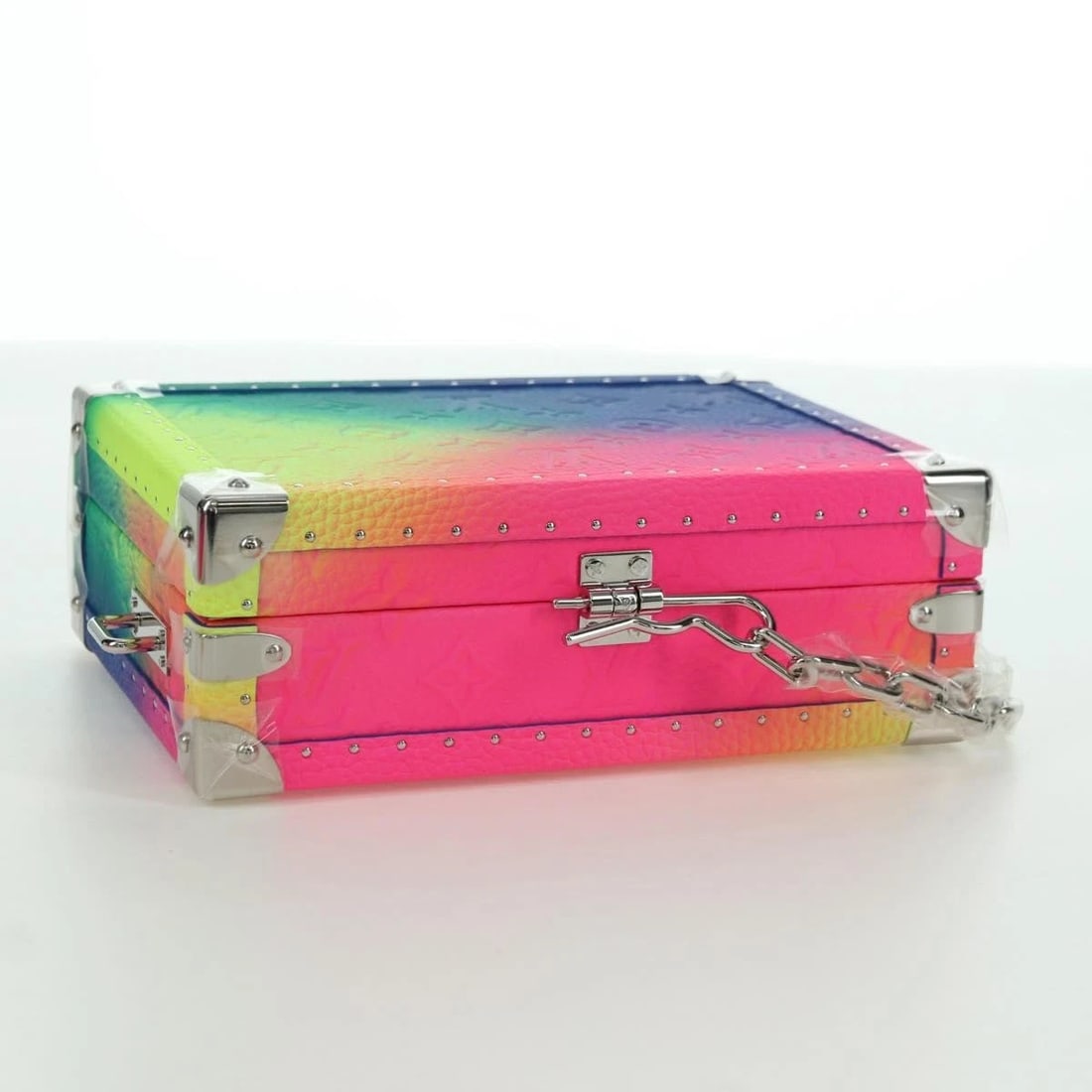 LOUIS VUITTON MONOGRAM ILLUSION SOFT TRUNK BAG MULTICOLOR - 5