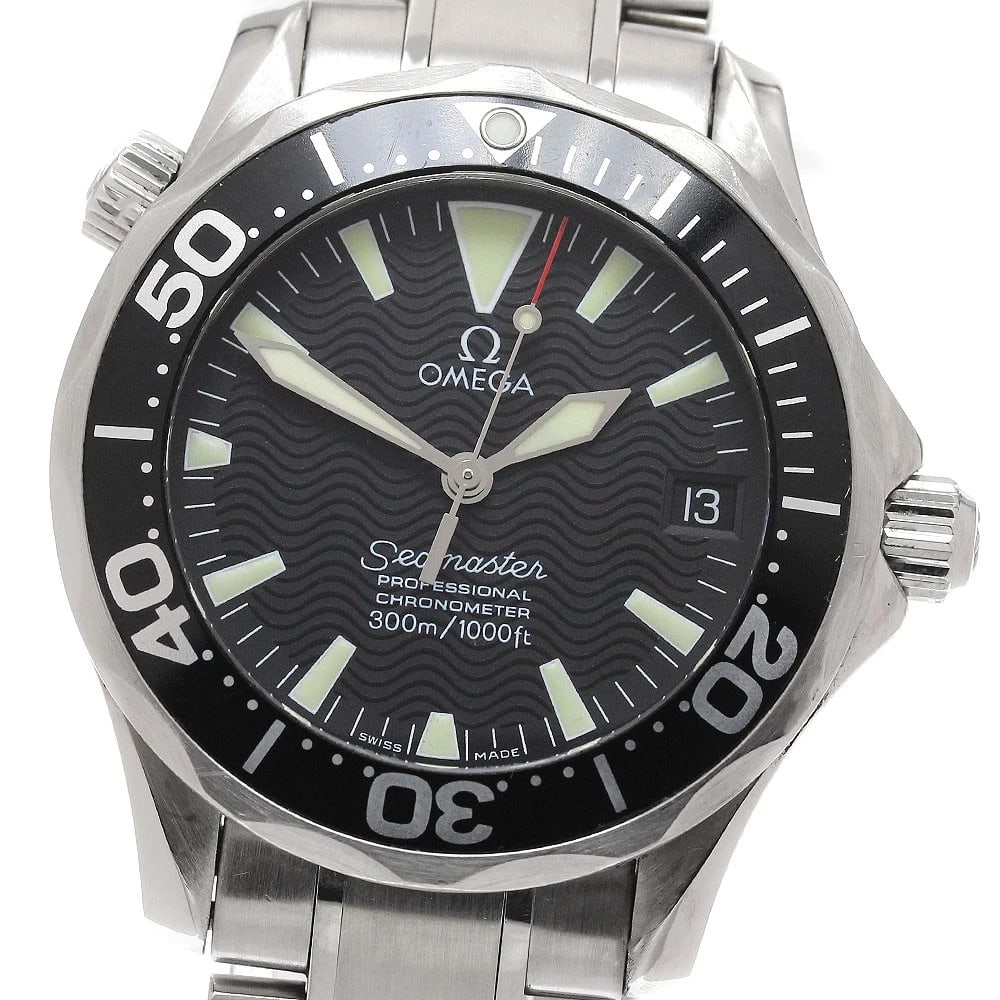 OMEGA SEAMASTER PROFESSIONAL DATE BOY'S WATCH: OMEGA Seamaster Professional Date Boy's Watch Brand: OMEGA Type/Style: Wristwatch Material: Band Material Stainless Steel, Case Material Stainless Steel Color: Band Color Silver, Dial Color black,