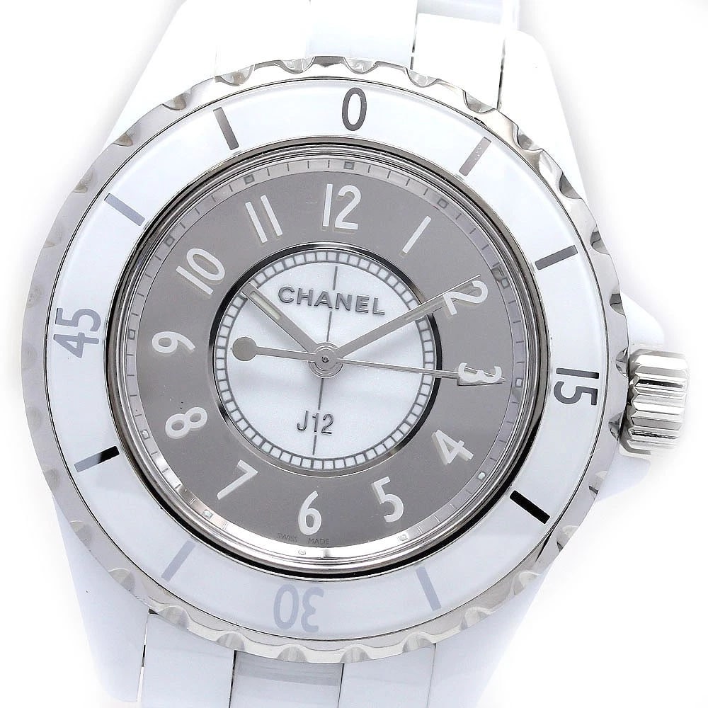 CHANEL J12 MIRROR WHITE QUARTZ WATCH: CHANEL J12 Mirror White Quartz Watch Brand: CHANEL Type/Style: Wristwatch Material: Band Material Ceramic / Stainless Steel, Case Material Ceramic / Stainless Steel Color: Band Color White / Silver,