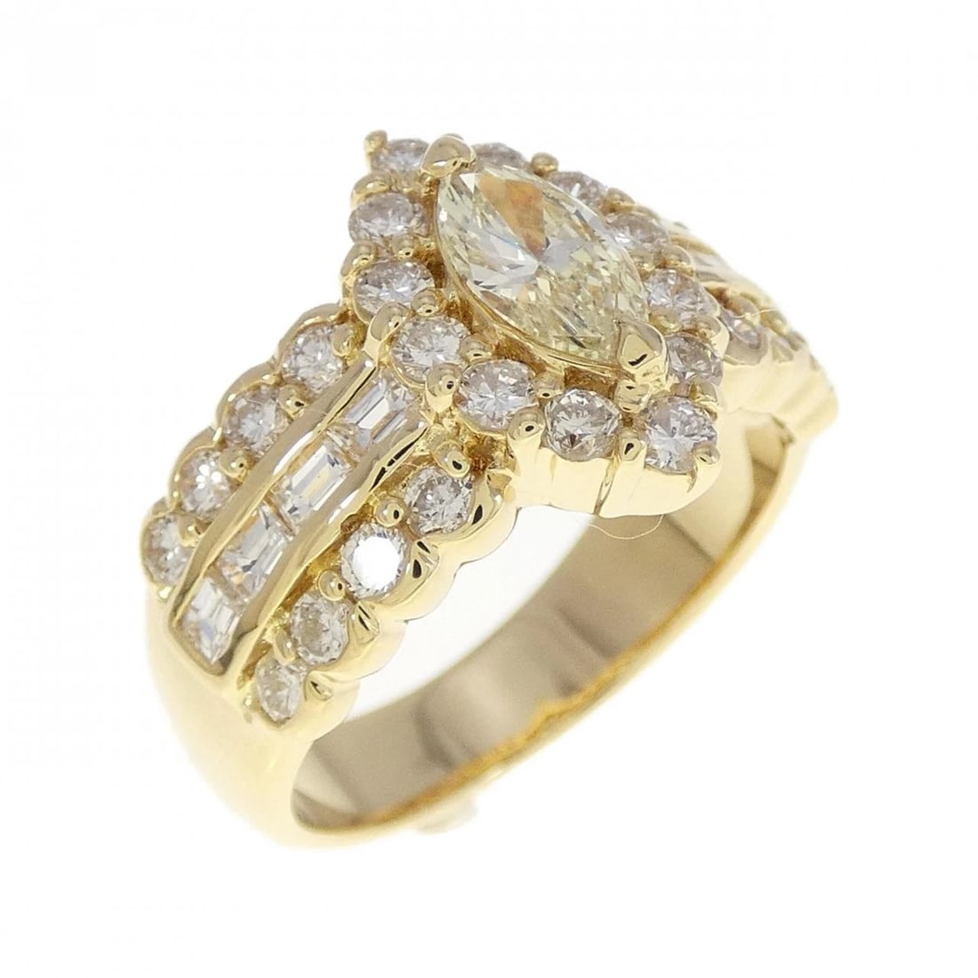 K18YG DIAMOND RING: K18YG Diamond Ring Brand: Unbranded Type/Style: Diamond ring Material: K18YG, Main Stone/Creation Natural Color: YG Size: US 5 3/4 Accessories: None Accessories Notice: When purchasing pre-owned