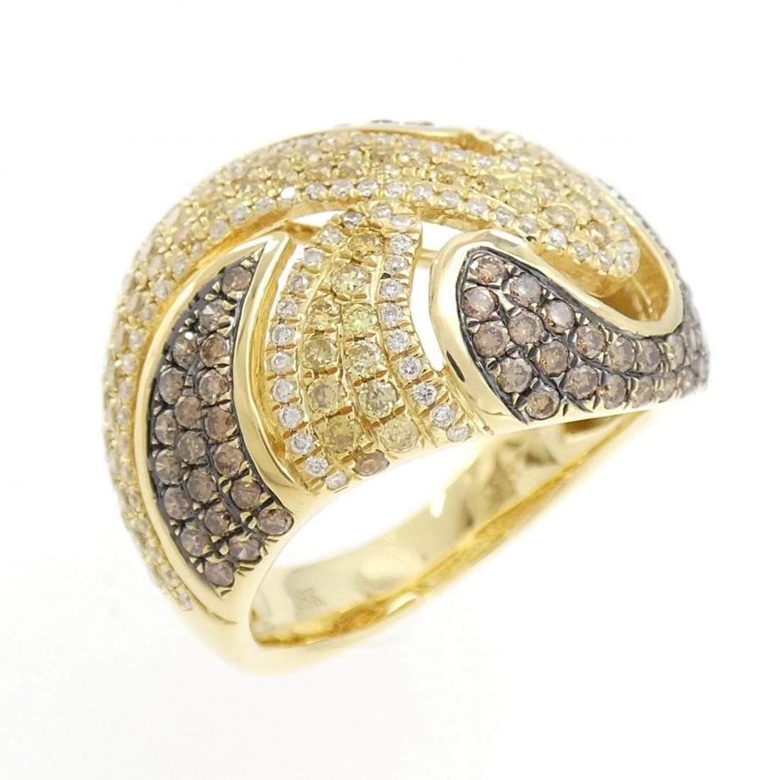 18KYG/18KBG DIAMOND RING: 18KYG/18KBG Diamond Ring Brand: Unbranded Type/Style: Diamond Ring Material: 18KYG/18KBG, Main Stone/Creation Natural Color: YG,BG Size: US 7 Accessories: None Accessories Notice: When pur