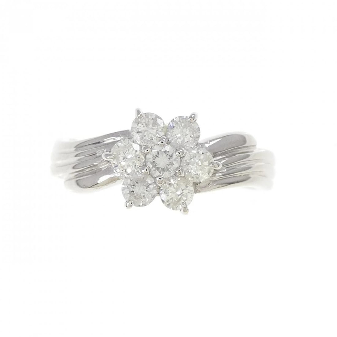 PT900 FLOWER DIAMOND RING - 2