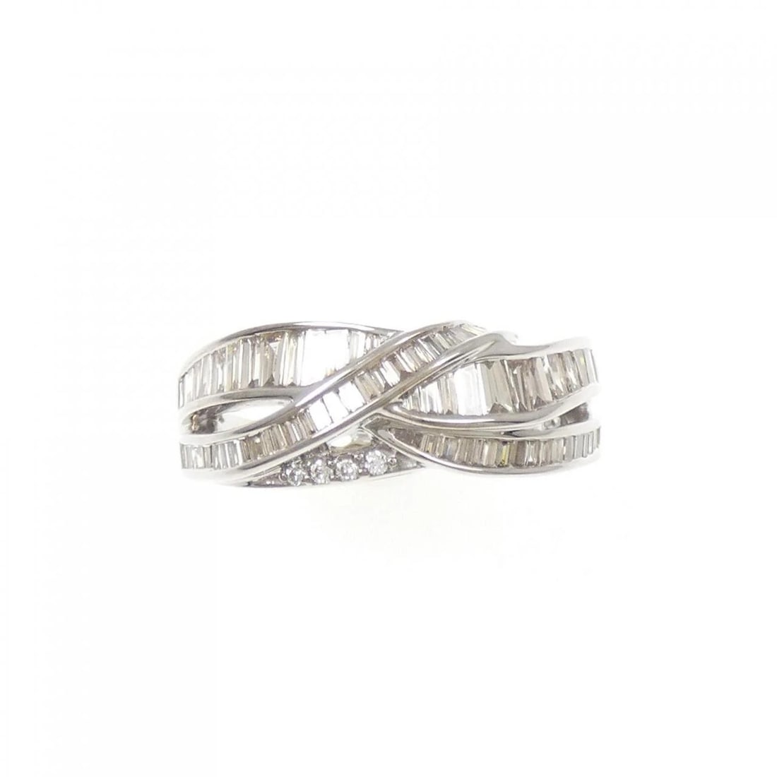 K18WG DIAMOND RING - 2