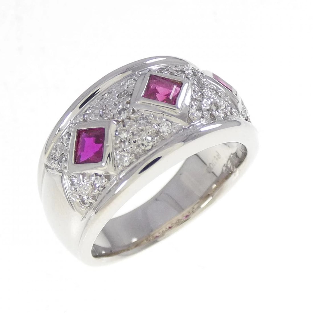 PT900 RUBY RING: PT900 Ruby Ring Brand: Unbranded Type/Style: Ruby Ring Material: PT900, Main Stone/Creation RUBY Secondary Stone Diamond Color: Silver Size: US 6 3/4 Accessories: None Accessories Notice: