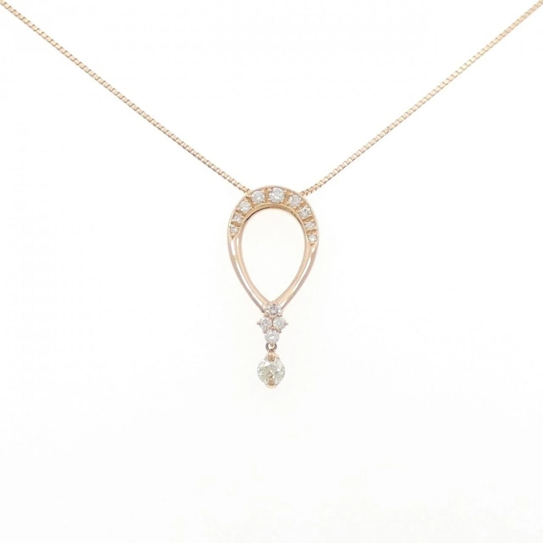 K18PG DIAMOND NECKLACE: K18PG Diamond Necklace Brand: Unbranded Type/Style: Diamond Necklace Material: K18PG, Main Stone/Creation NATURAL Color: Pink Gold Size: 46cmActual Size Pendant length approx. x width approx.: