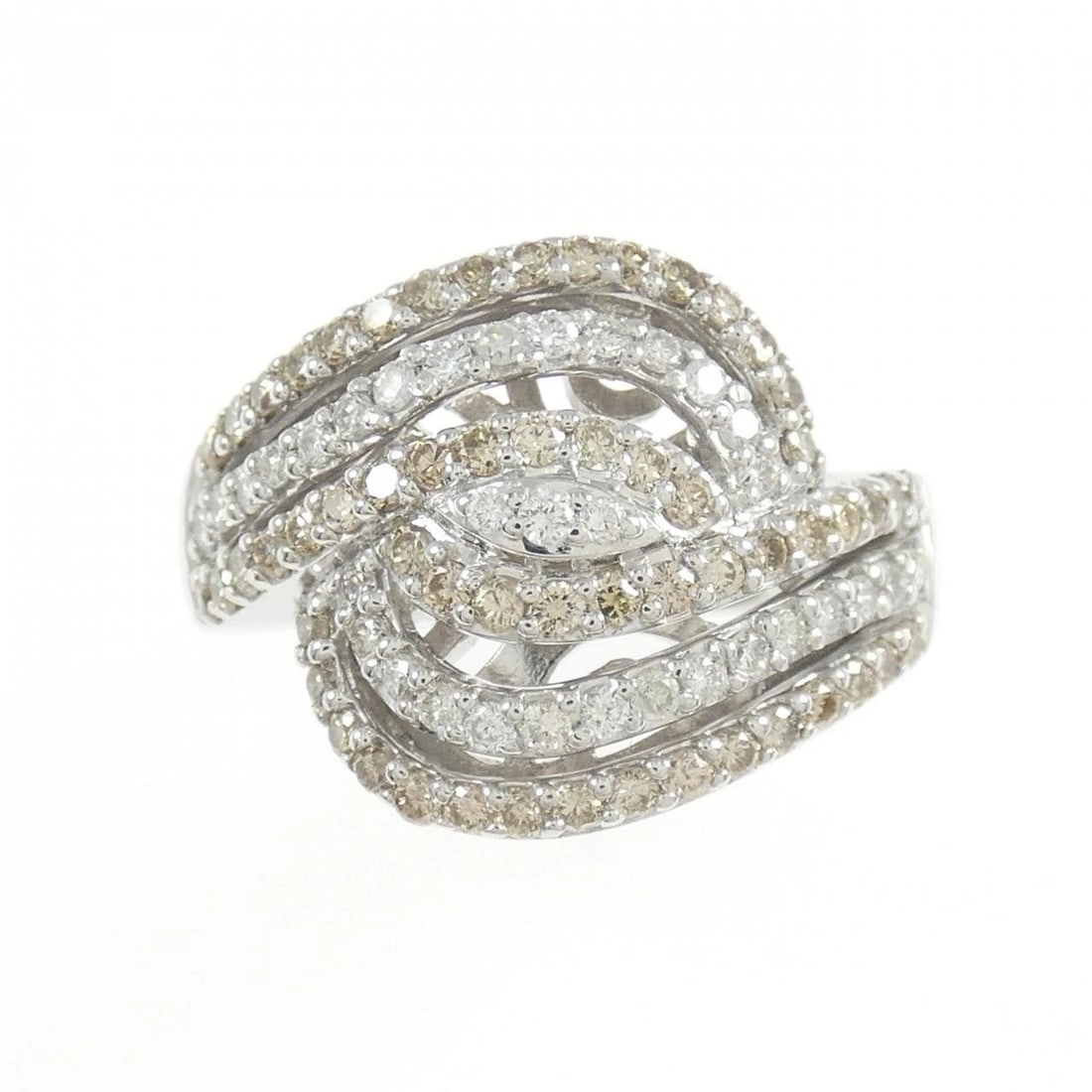 K18WG DIAMOND RING - 2