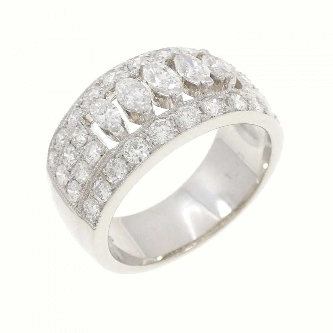 PT950 DIAMOND RING: PT950 Diamond Ring Brand: Unbranded Type/Style: Diamond ring Material: PT950, Main Stone/Creation NATURAL Color: Silver Size: US 5.5 Accessories: None Accessories Notice: When purchasing pre-owned