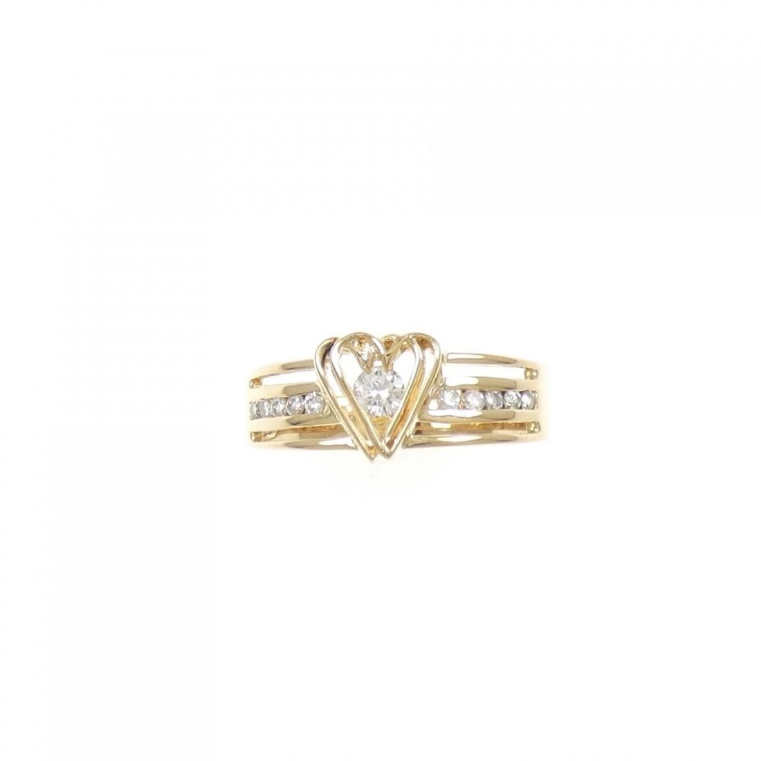 K18YG HEART DIAMOND RING: K18YG Heart Diamond Ring Brand: Unbranded Type/Style: Diamond Ring Material: K18YG, Main Stone/Creation Natural Color: YELLOW GOLD Size: US 6 1/4 Accessories: None Accessories Notice: When purchasing
