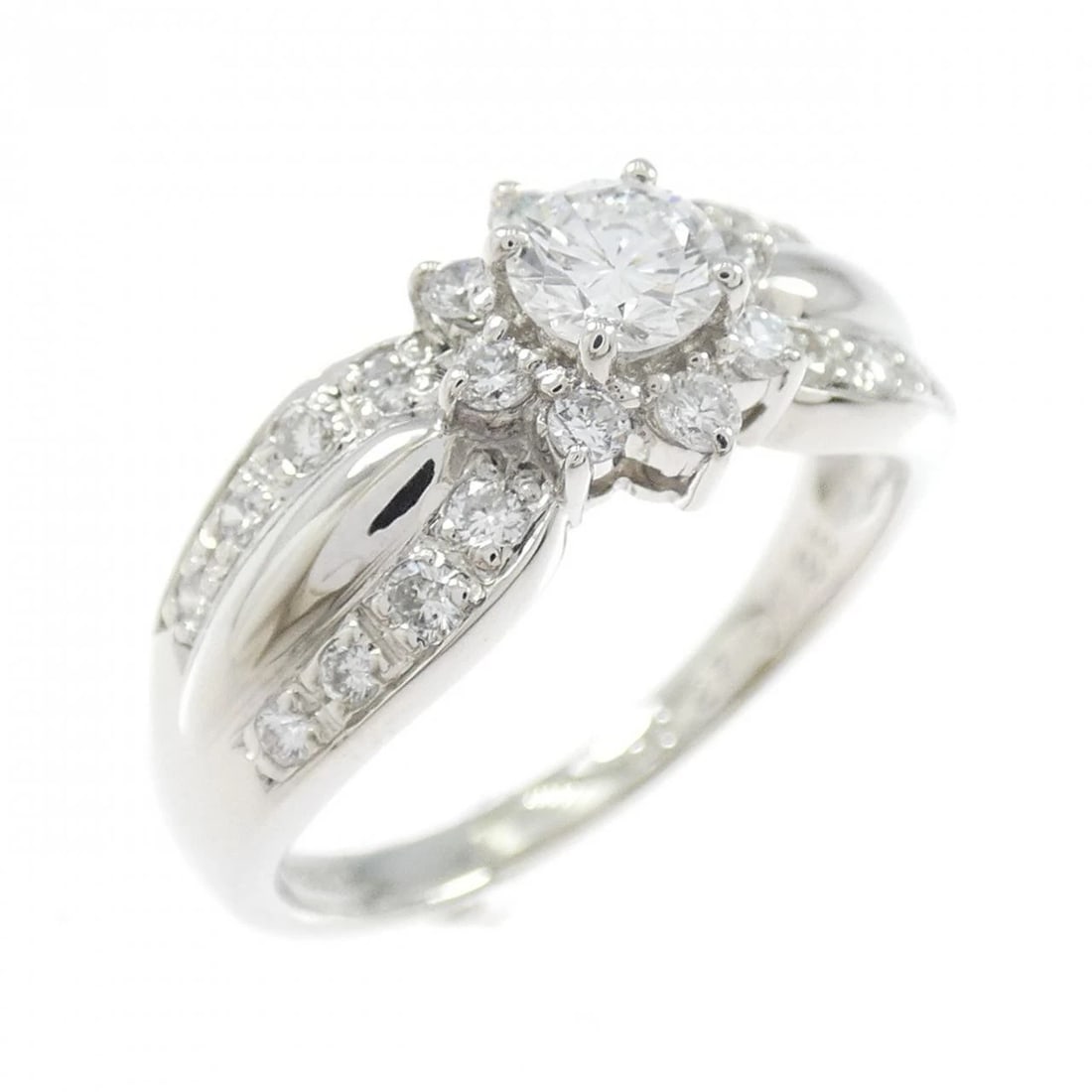 PT900 DIAMOND RING: PT900 Diamond Ring Brand: Unbranded Type/Style: Diamond Ring Material: PT900, Main Stone/Creation NATURAL Color: Silver Size: US 6 1/2 Accessories: None Accessories Notice: When purchasing pre-owned