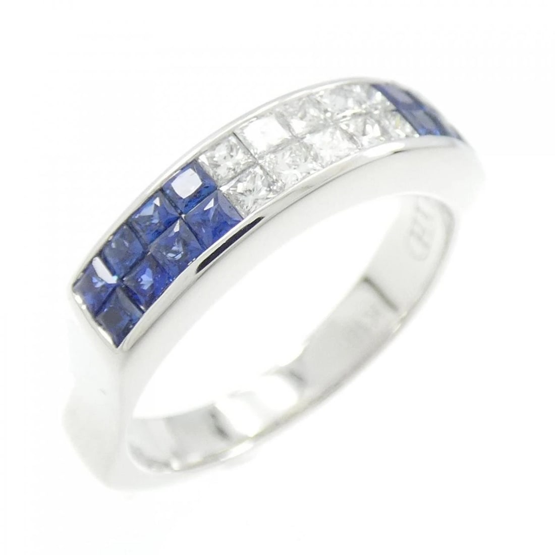K18WG SAPPHIRE RING: K18WG Sapphire Ring Brand: Unbranded Type/Style: Sapphire Ring Material: 18k White Gold, Main Stone/Creation Sapphire Secondary Stone Diamond Color: White Gold Size: US 6 1/2 Accessories: None