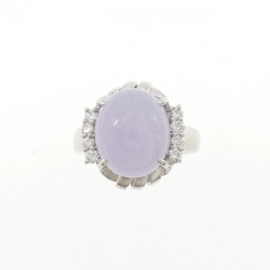 PT900 LAVENDER JADEITE RING (1 of 2)