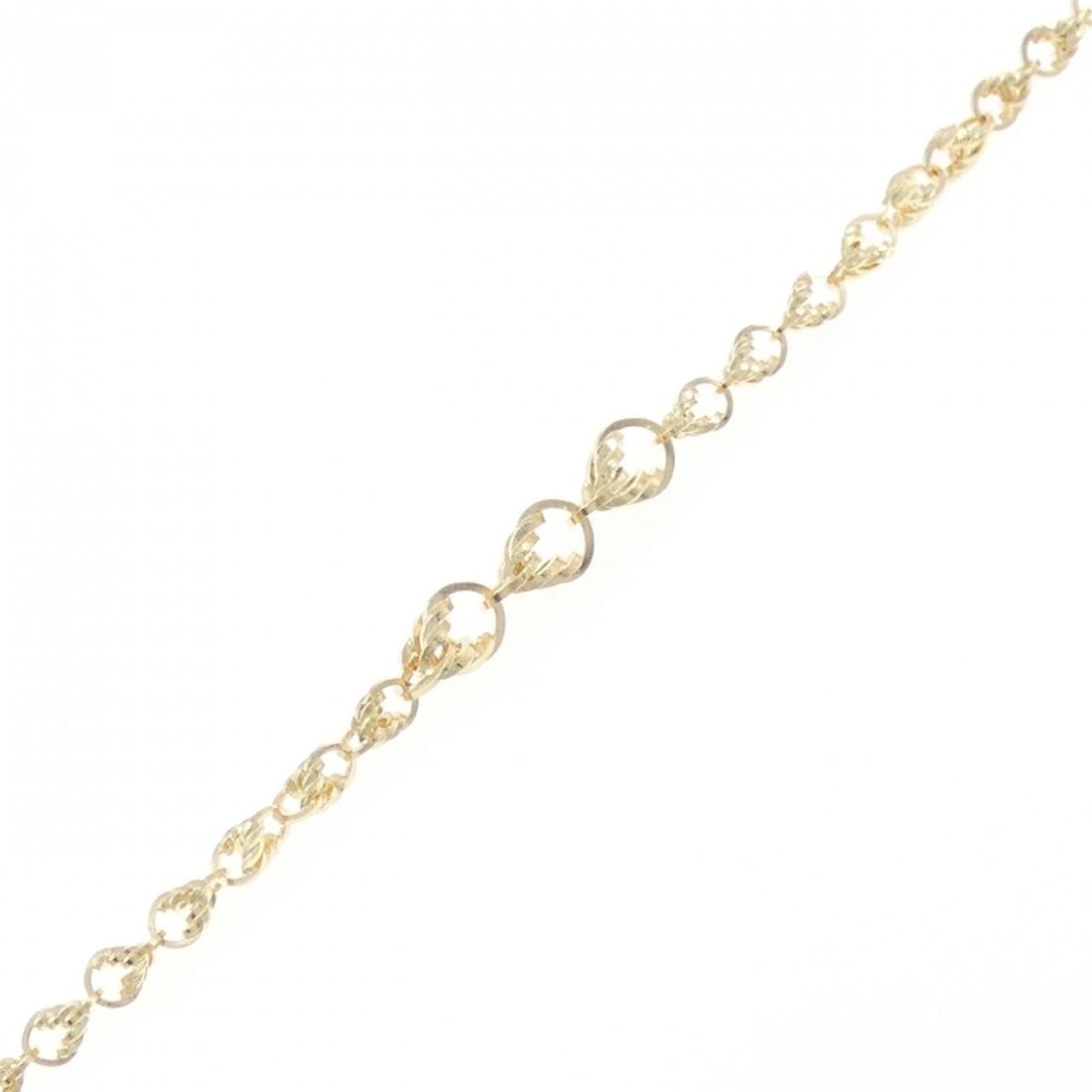 K18YG BRACELET: K18YG bracelet Brand: Unbranded Type/Style: bracelet Material: K18YG, Color: yellow gold Size: Actual Size Max width approx: 5.6mm 19cm Accessories: None Accessories Notice: When purchasin
