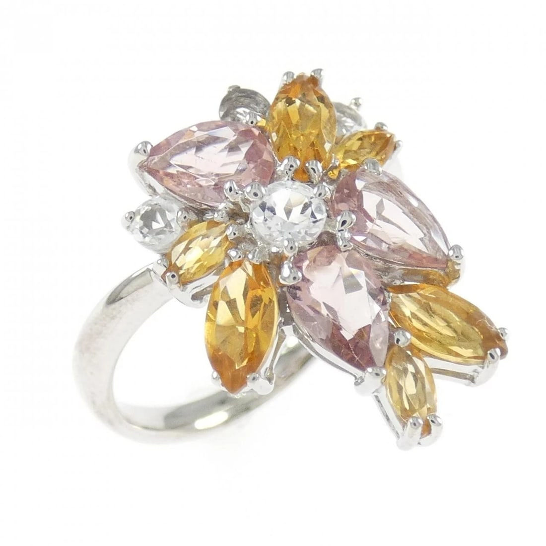 K18WG COLOR STONE RING: K18WG color stone ring Brand: Unbranded Type/Style: Ring Material: K18WG, Main Stone/Creation TourmalineSecondary Stone Citrine/Topaz Color: White gold Size: US 6 Accessories: None Accessories