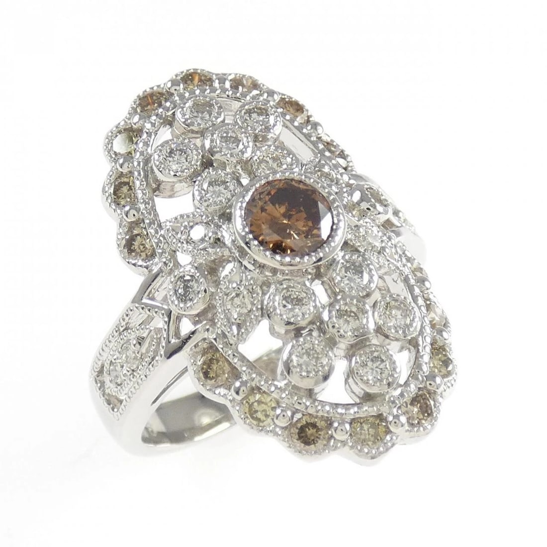 PT900 DIAMOND RING: PT900 Diamond Ring Brand: Unbranded Type/Style: Diamond Ring Material: PT900, Main Stone/Creation Natural Color: Silver Size: US 6 1/4 Accessories: None Accessories Notice: When purchasing pre-owned
