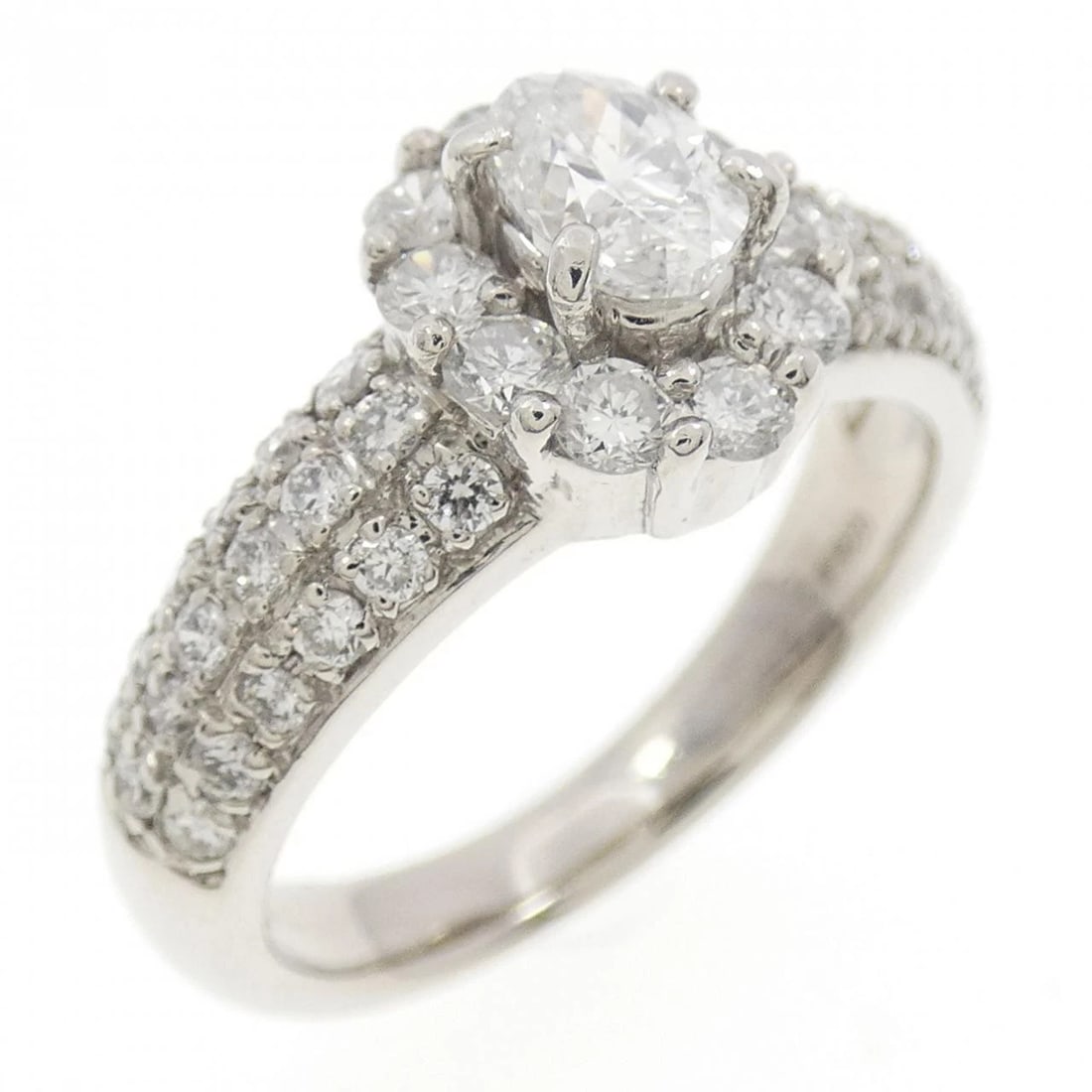 PT900 PAVE DIAMOND RING: PT900 Pave Diamond Ring Brand: Unbranded Type/Style: Diamond Ring Material: PT900, Main Stone/Creation Natural Color: Silver Size: US 5 3/4 Accessories: None Accessories Notice: When purchasing